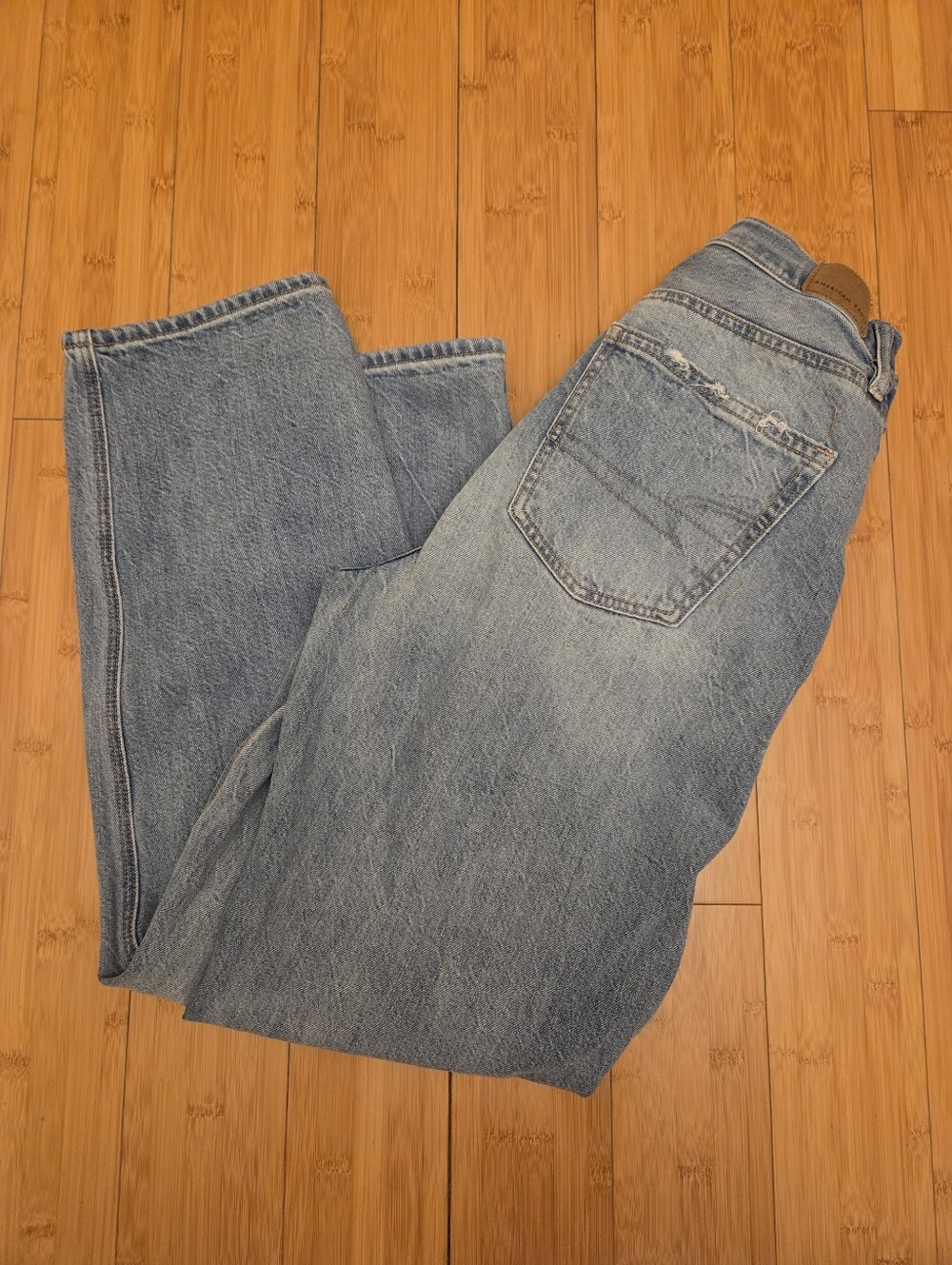 American Eagle baggy jean